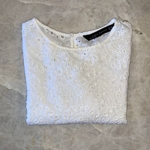 Zara White Eyelet Short Sleeve Semi Crop Top XS